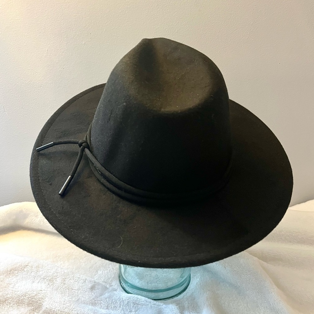 Adjustable Black Hat